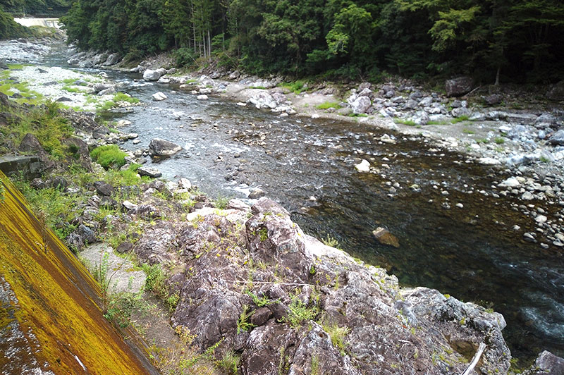 大熊谷出合上流付近の川の様子