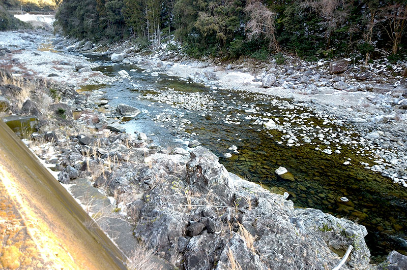大熊谷出合上流付近の川の様子