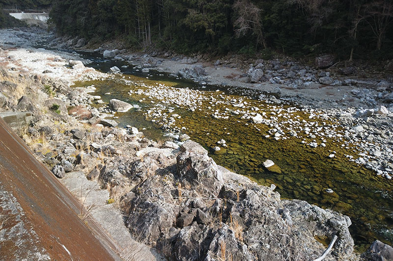 大熊谷出合上流付近の川の様子