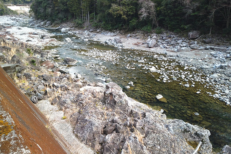 大熊谷出合上流付近の川の様子