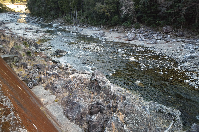 大熊谷出合上流付近の川の様子